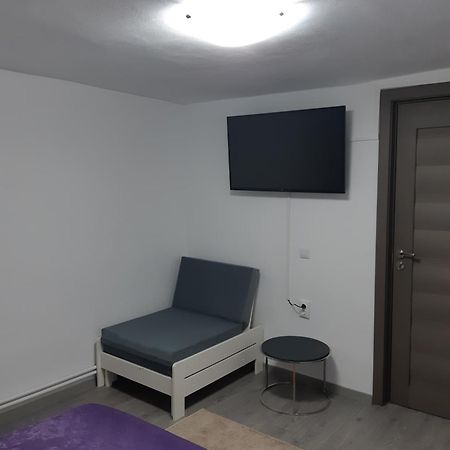 Apartament Magnolia Nearby City Center With Parking Sibiu Ngoại thất bức ảnh