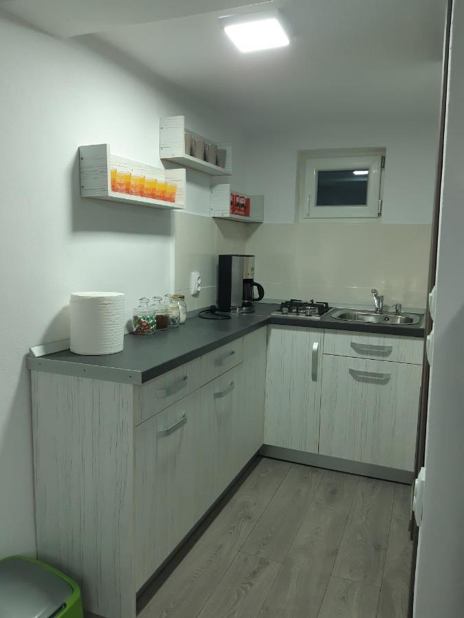 Apartament Magnolia Nearby City Center With Parking Sibiu Ngoại thất bức ảnh