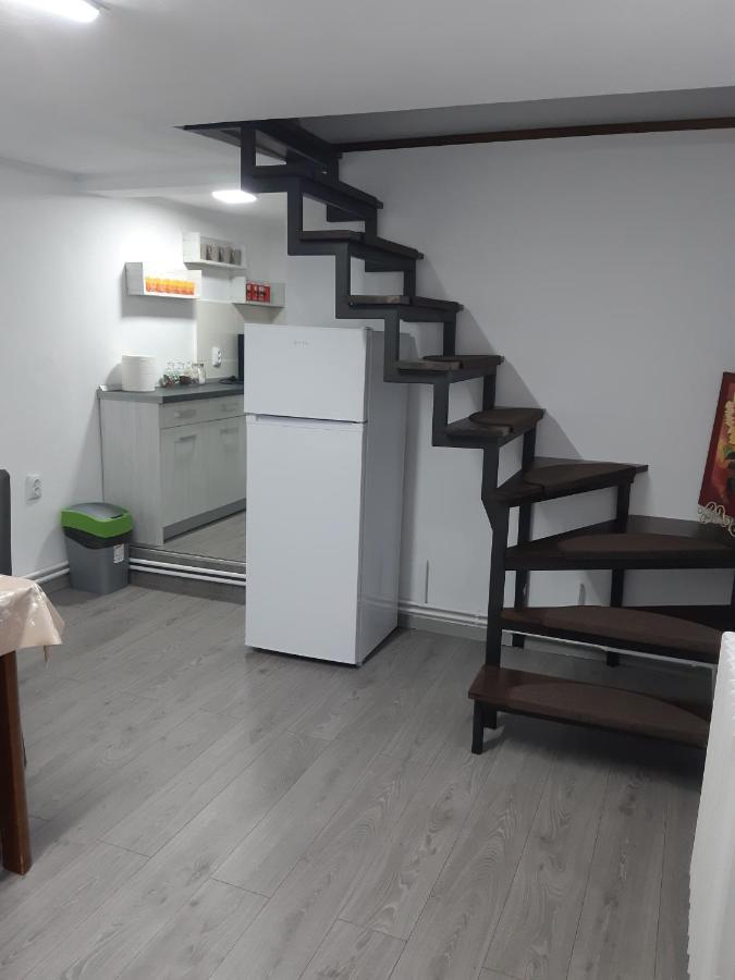 Apartament Magnolia Nearby City Center With Parking Sibiu Ngoại thất bức ảnh